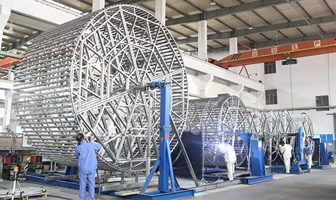 Manufacturing machine